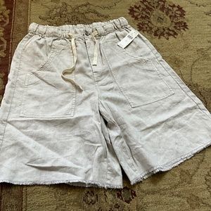 NWT- size 27 linen shorts from Pilcro/Anthro